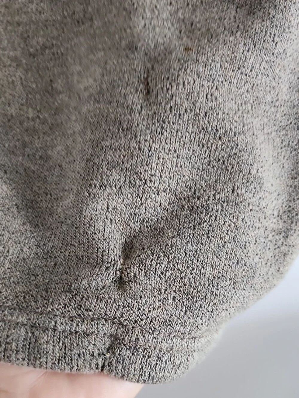 KUHL Europa 1/4 Zip Fleece Sweater Mens Medium Oatmeal Gray Flawed Gorpcore Cozy
